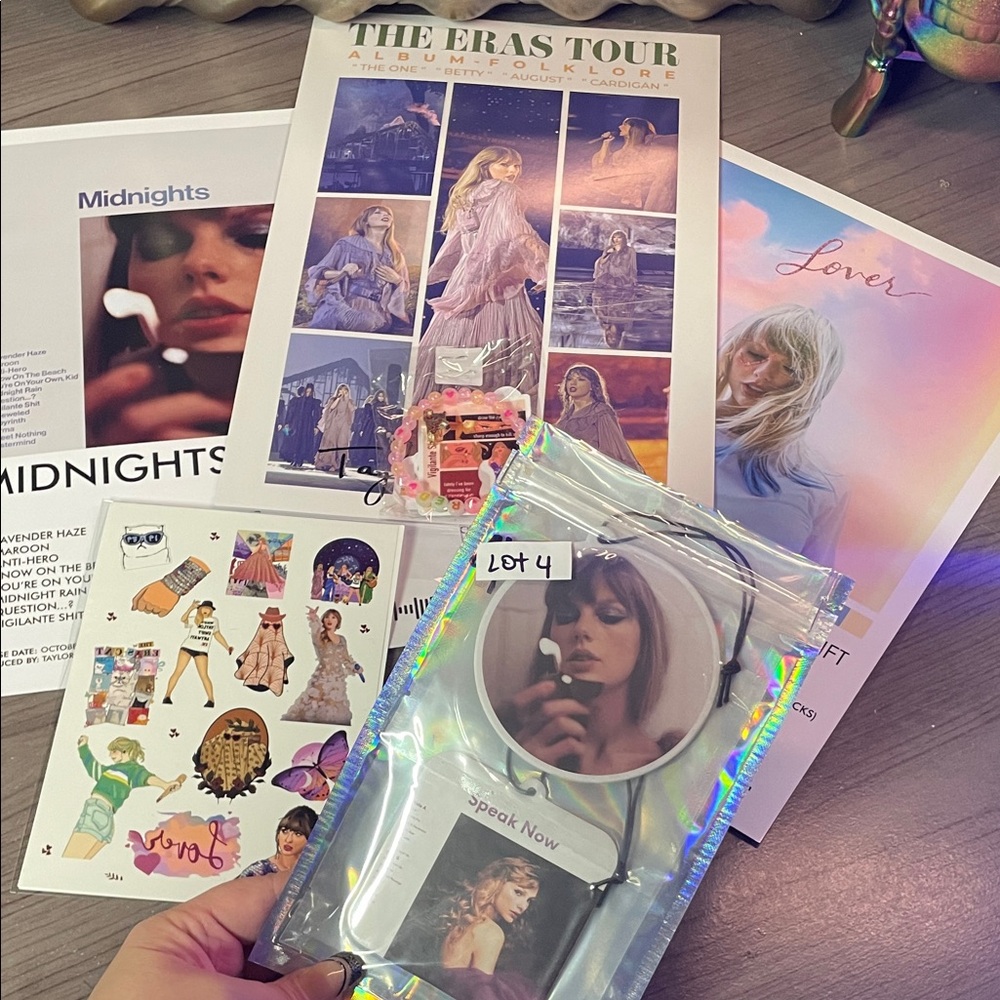 Taylor Swift Vibrant Sticker Set